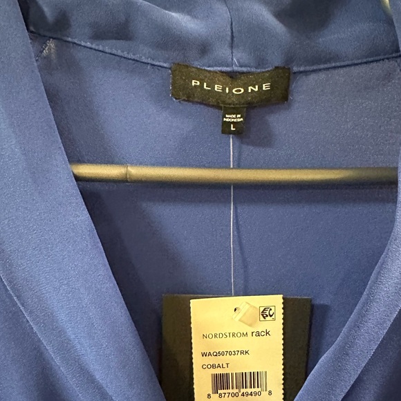 Pleione Short SleeveBlouse with Front Tie Detail in Cobalt Blue | Size L - Picture 3 of 3